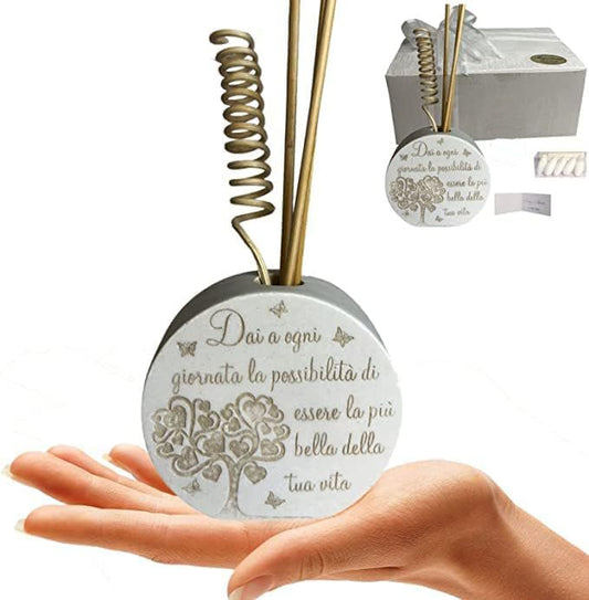 Diffusore per ambienti in pietra con frase incisa